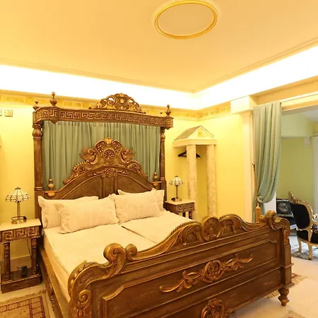 Ferndale Luxury Boutique Bed & Breakfast-2